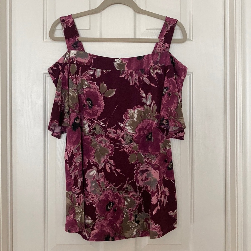Floral top